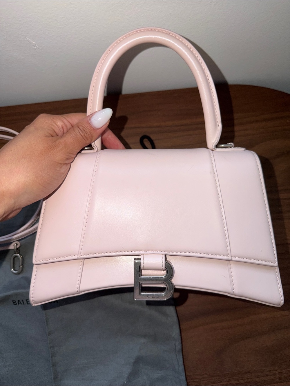 Balenciaga HourglassBag in Light Pink